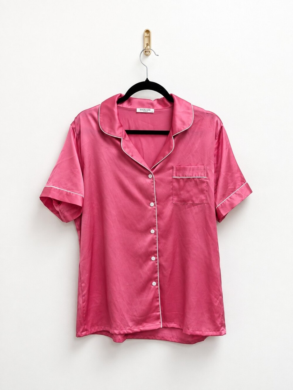 Ekouaer Pink Button-Up Short-Sleeve Shirt and Shorts Satin Pajama Set